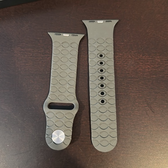 GROOVE LIFE Peloton Apple Watch Band 2.0 BLACK ONLY 40mm NEW never worn - Picture 3 of 8